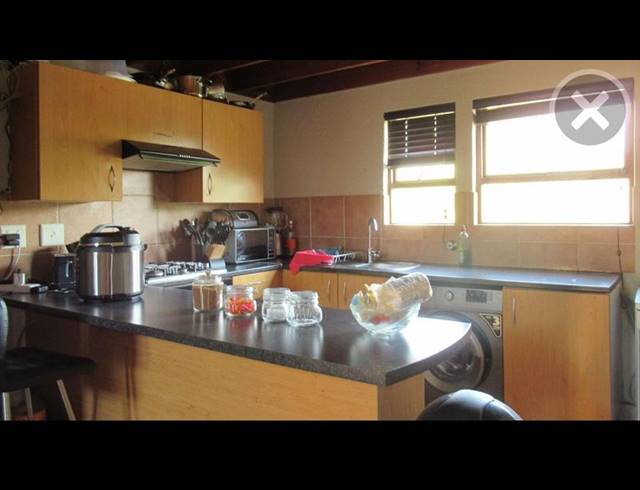 2 BEDROOM APARTMENT FOR SALE IN SUNNINGHILL